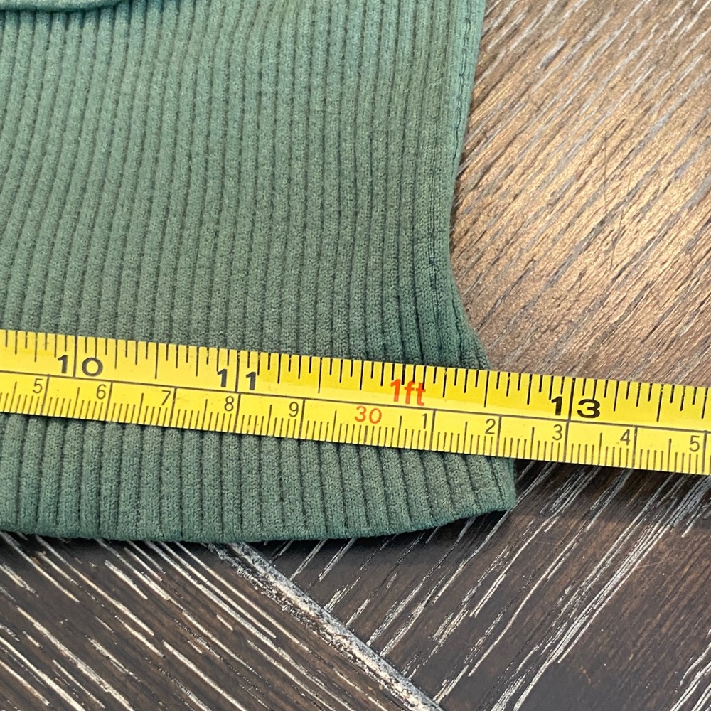 Double Zero Green Ribbed Crop Top - Picture 11 of 11